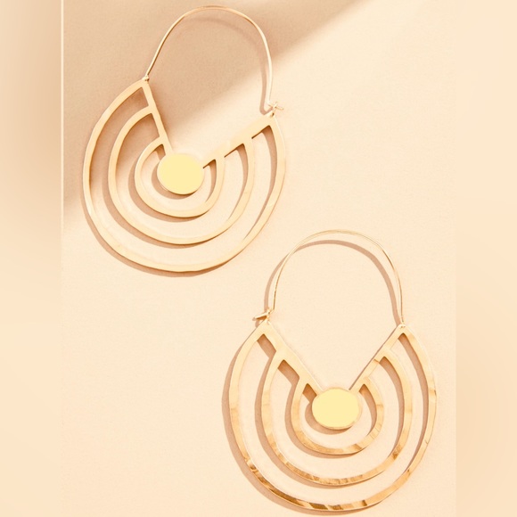 “Hammered Hoops” Inverse Rainbow Concentric Circle Sector Maze Geometric Earring - Picture 3 of 15